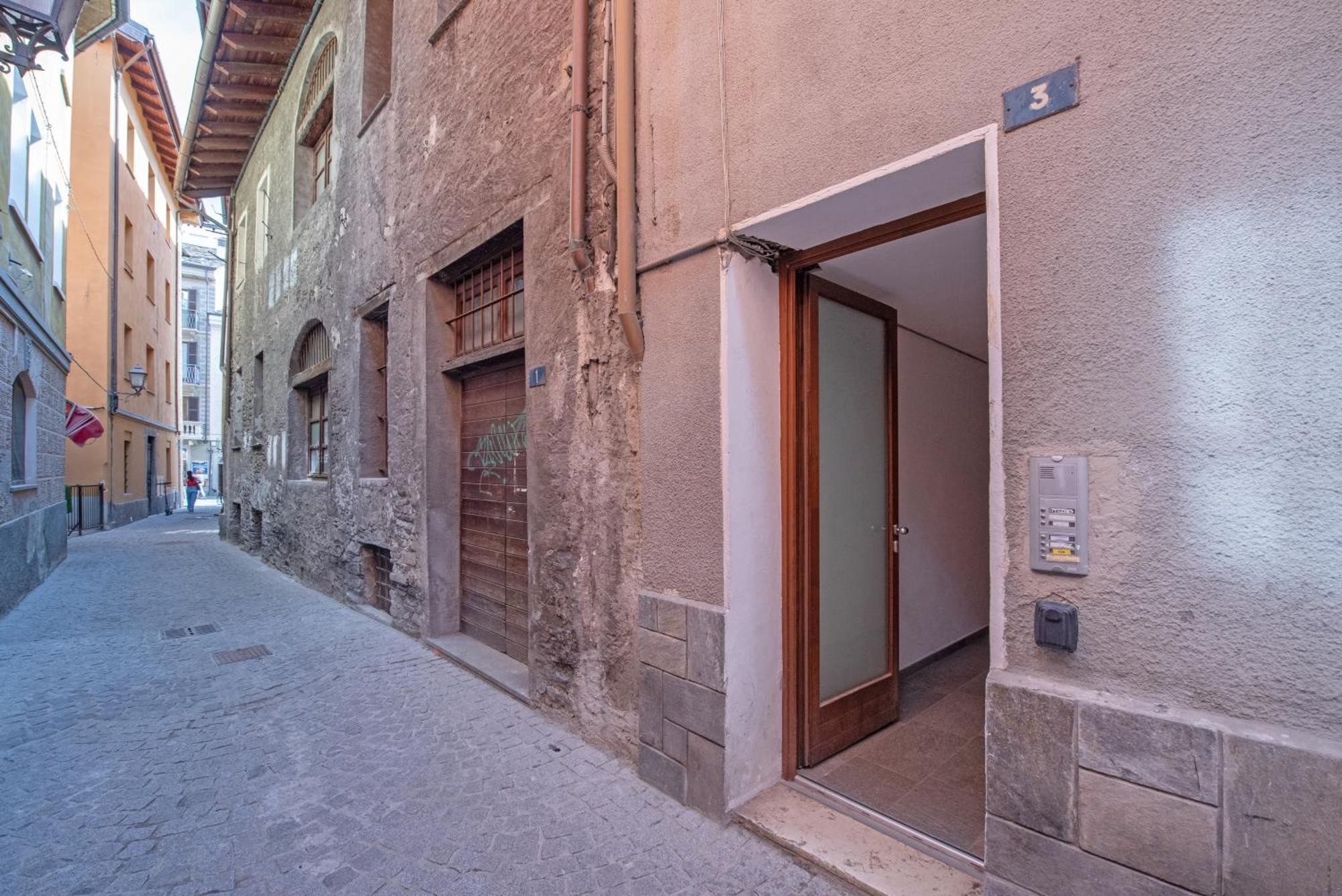 "Refuge De Claude" - Stile E Comfort Ad Aosta Centro Eksteriør bilde
